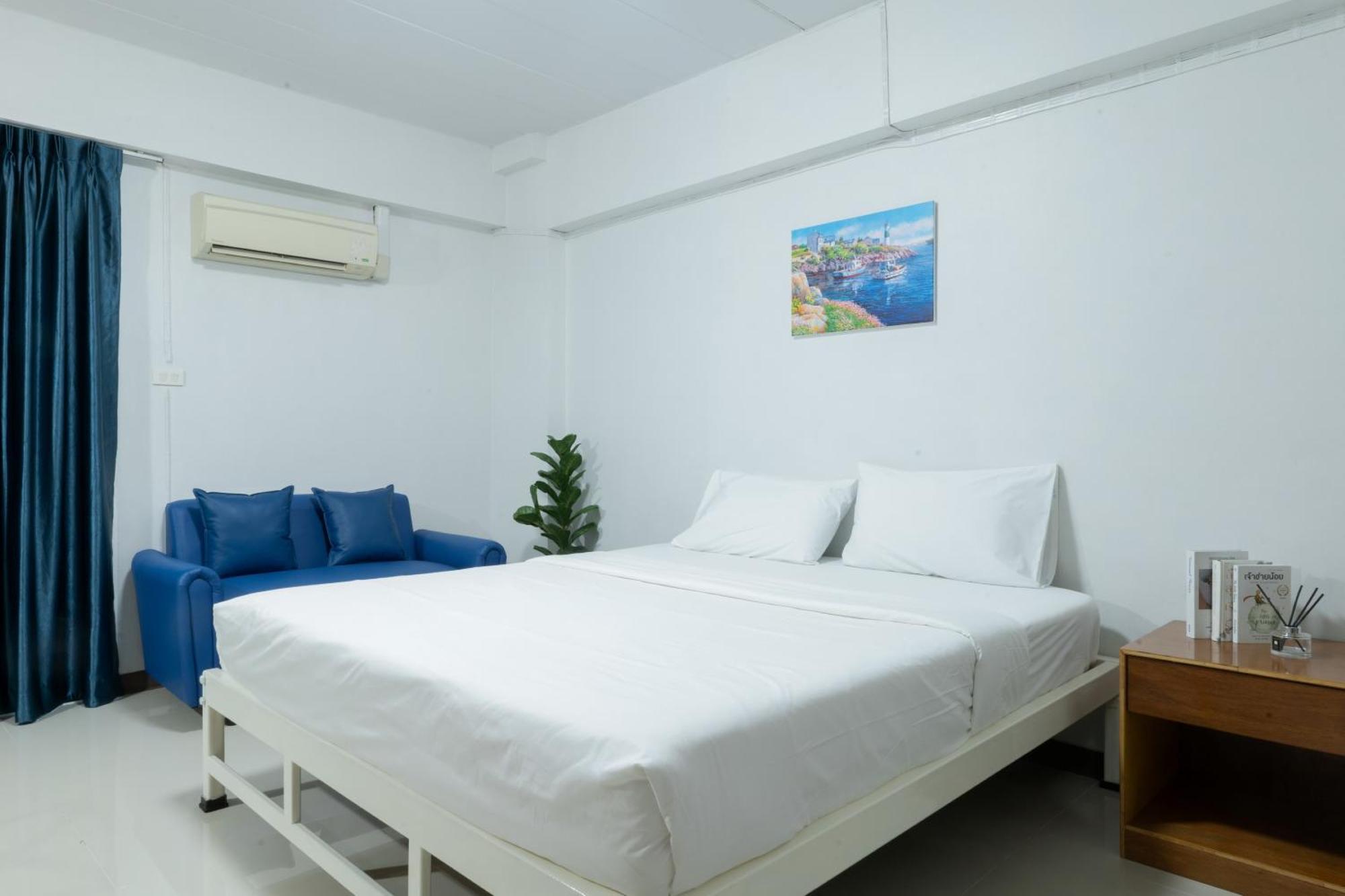 Nicha Residence Hotel Bangkok Esterno foto